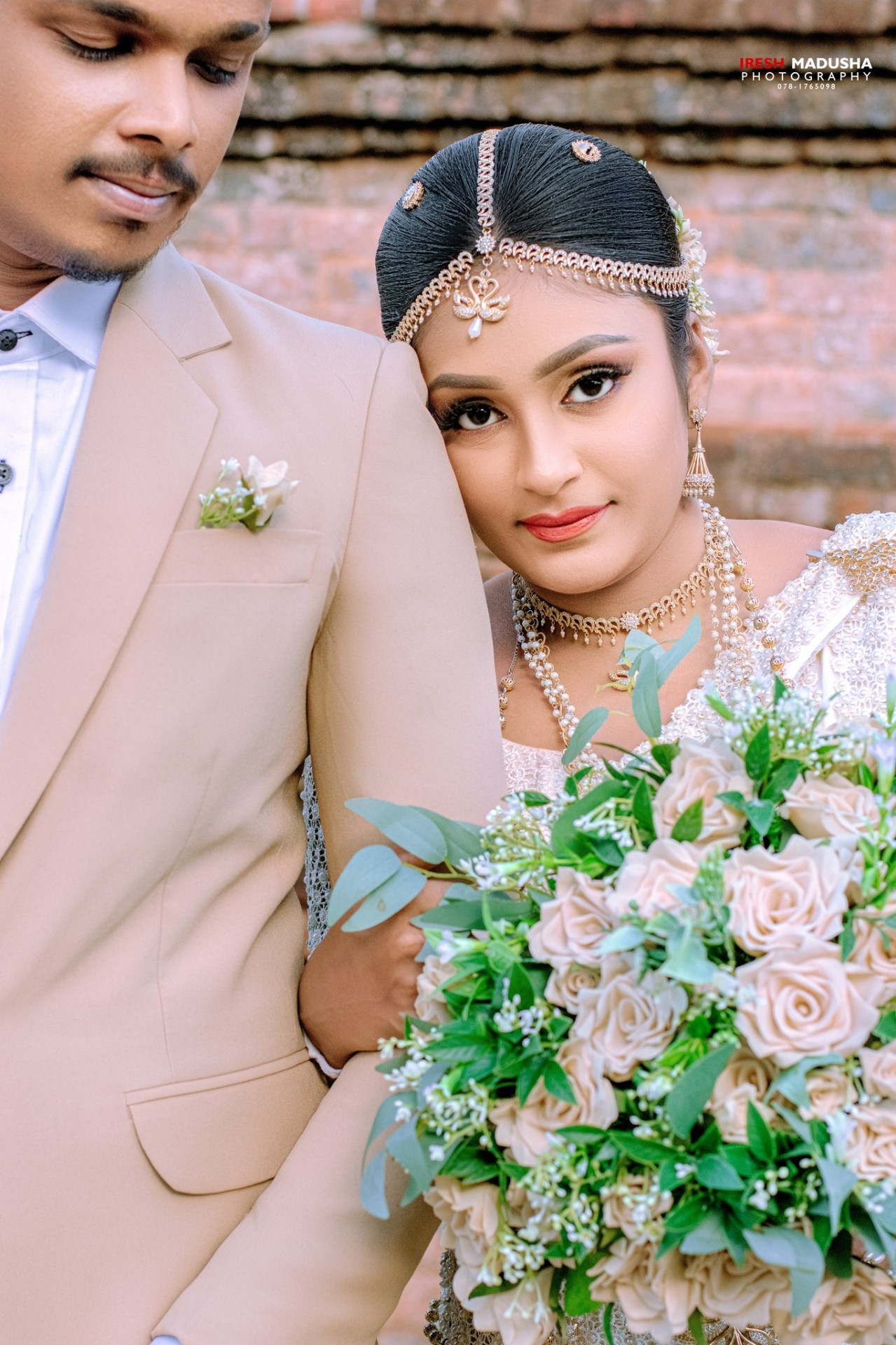 Intimate bridal portrait with bouquet